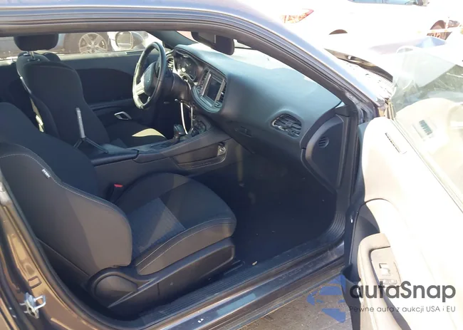 2C3CDZJG0PH587148: 43151734