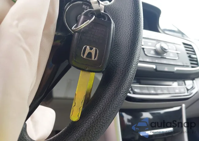 1HGCR2F30GA188167: 43151803