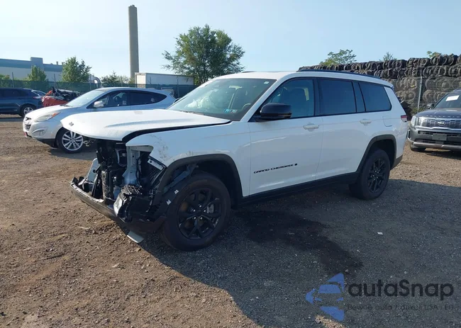 1C4RJKAG8R8533692: 43151832