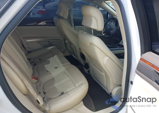 3LN6L2GK3DR818151: 43151935