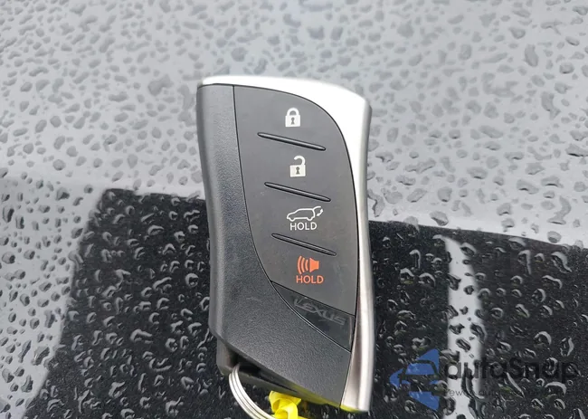 2T2GKCEZ6SC052075: 43151941