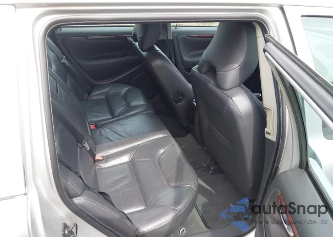 YV1SW592462583026: 43151945