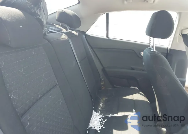 3KPA24AD0ME422225: 43153074