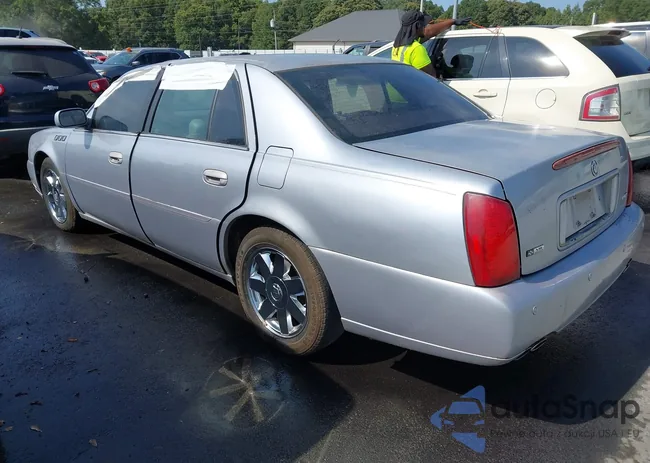 1G6KF57904U210351: 43153177