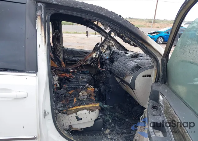 2A4RR5D1XAR298846: 43153264