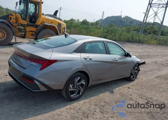 KMHLS4DG3RU748068: 43153297