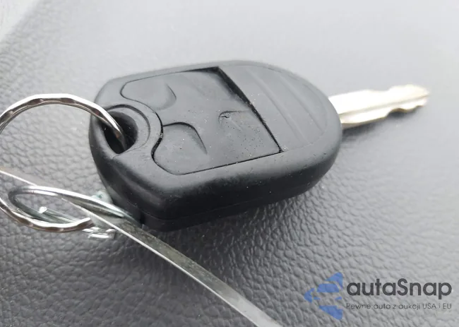 2FMDK3JC4BBA05592: 43153313