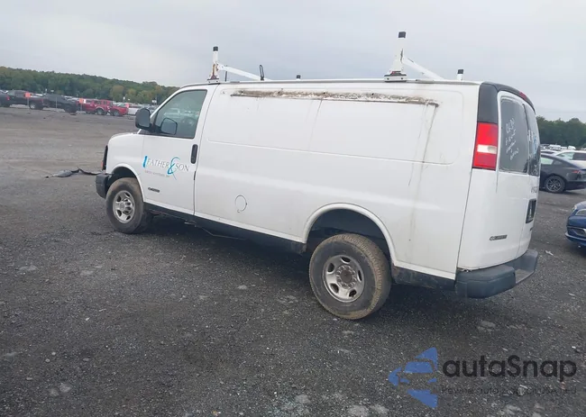 1GCHG35U851202808: 43153409