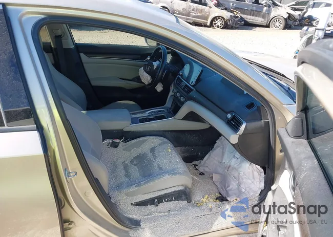 1HGCV2F98JA032613: 43153467