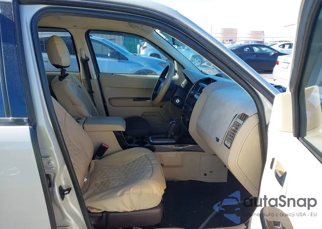 4F2CZ06198KM05647: 43153479