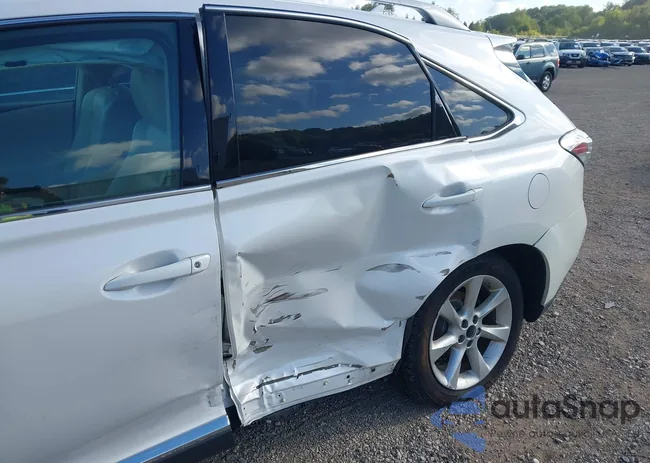 2T2ZK1BA1BC056563: 43152682