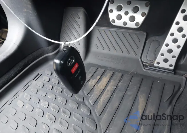 4T1DBADK1SU033819: 43152689