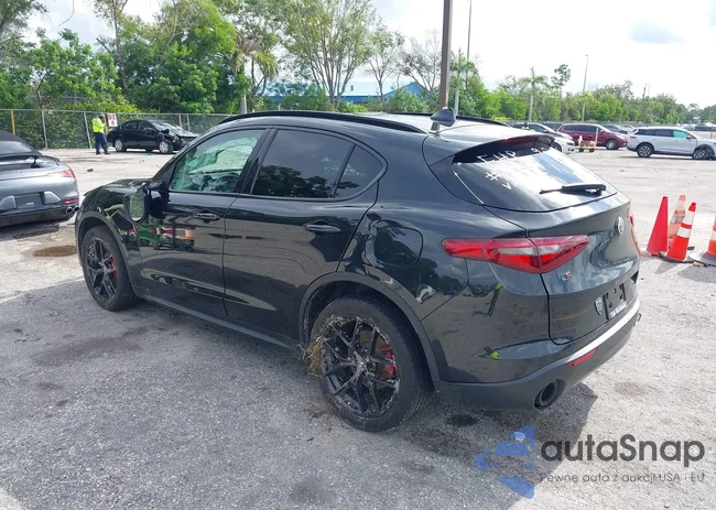 ZASPAKBN3K7C68865: 43152778