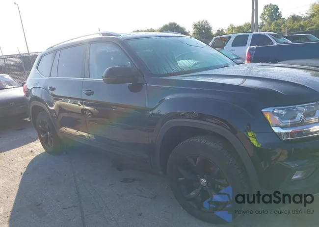 1V2KR2CA2JC586021: 43152836