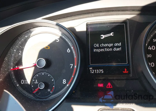 1V2KR2CA2JC586021: 43152836