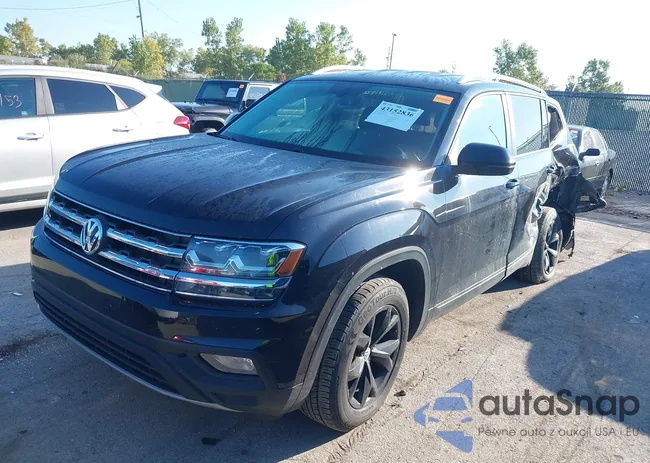 1V2KR2CA2JC586021: 43152836