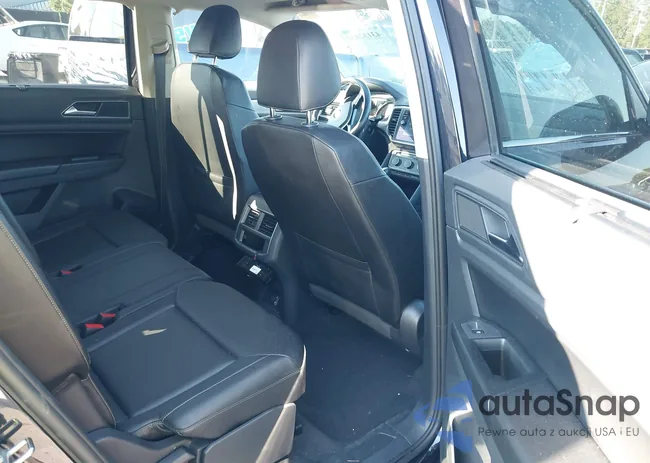 1V2KR2CA2JC586021: 43152836