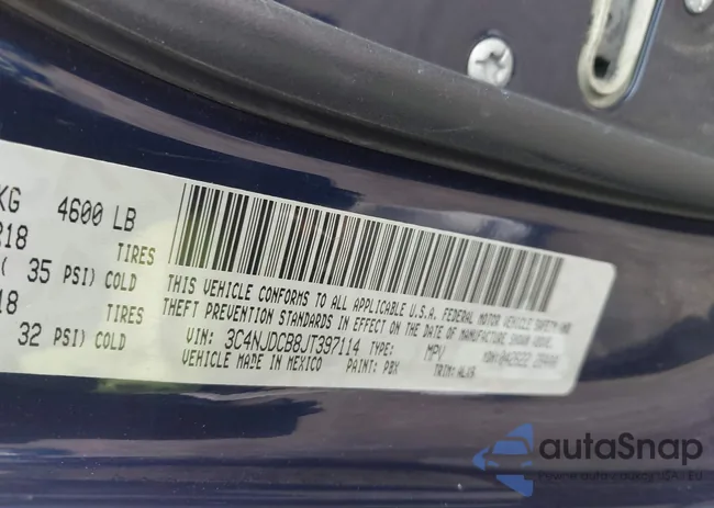 3C4NJDCB8JT397114: 43152874