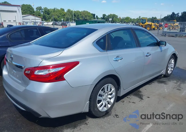 1N4AL3AP4GN375112: 43152973