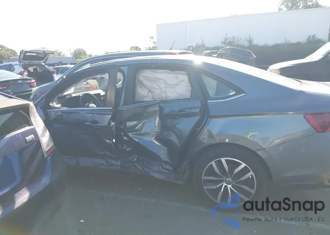 3VW7X7BU8SM013255: 43154240