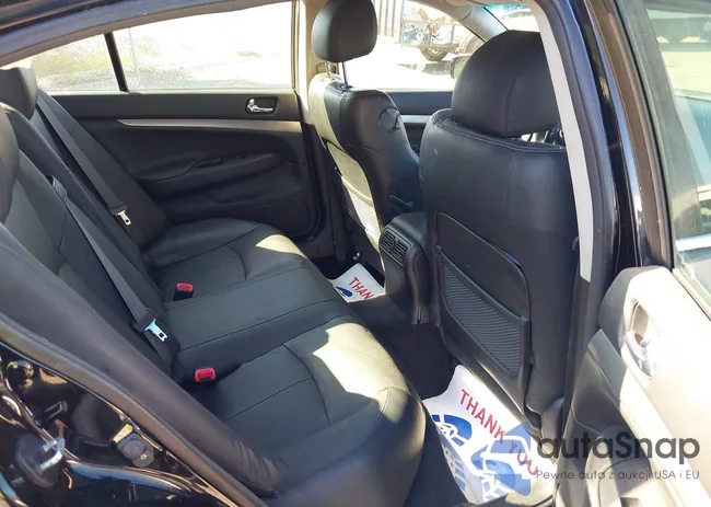 JN1CV6AR9CM671844: 43154362