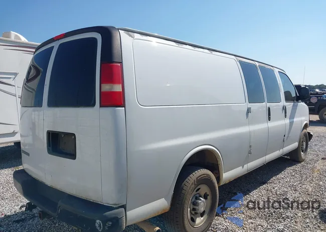 1GCHG39U571186676: 43154369