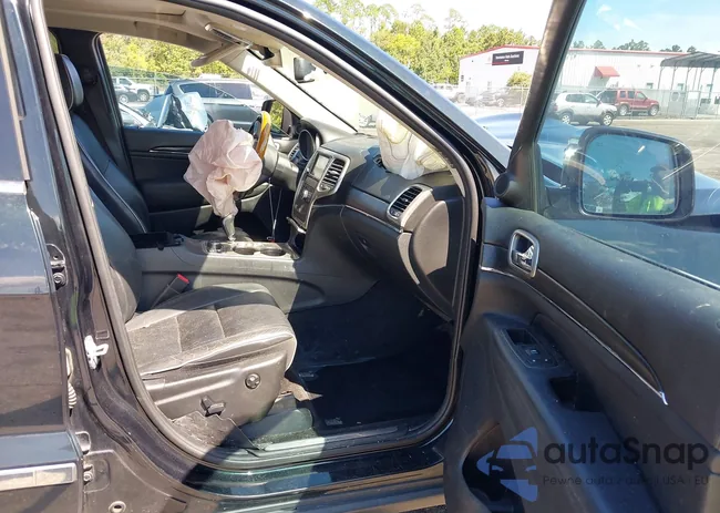 1C4RJFCT8DC525390: 43154580