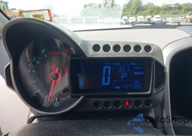 1G1JE5SB1C4180242: 43154625