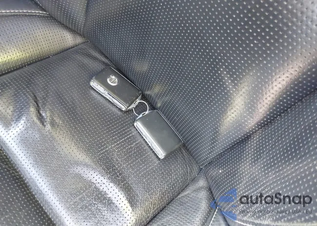 LVY992ML0JP033854: 43153777