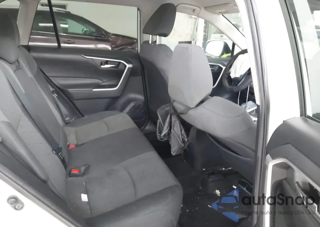 2T3W1RFV0MC086086: 43153971