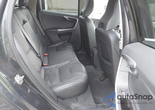 YV4902RK2F2751974: 43155112