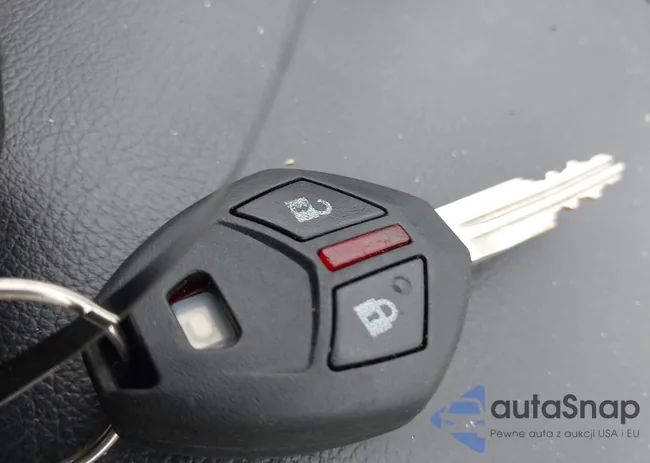 JA4AD2A37EZ014813: 43155175