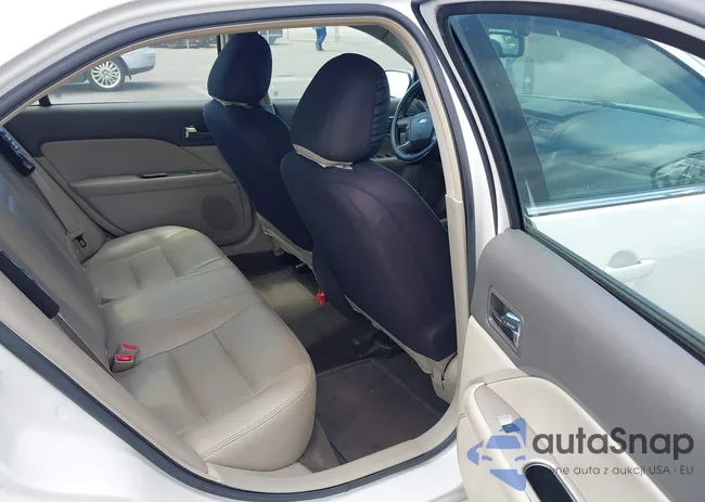 3FAHP0JAXAR299977: 43155192