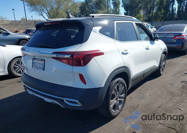 KNDEUCAA4N7313652: 43155261