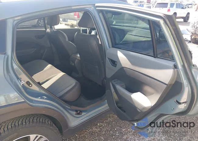 JF2GUADC2R8210807: 43155284