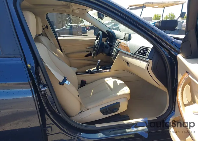 WBA3C1C59EK106764: 43155483