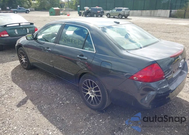 1HGCM56836A011090: 43155564