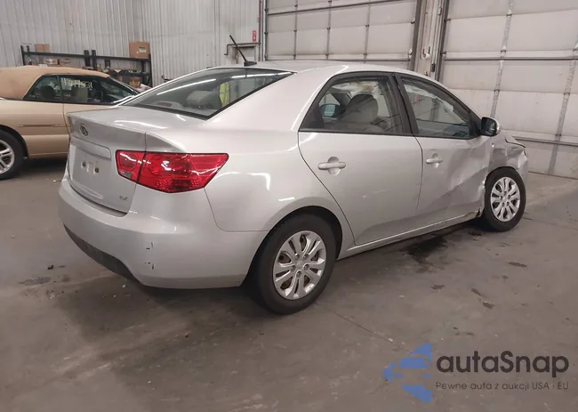 KNAFU4A21A5063597: 43154860