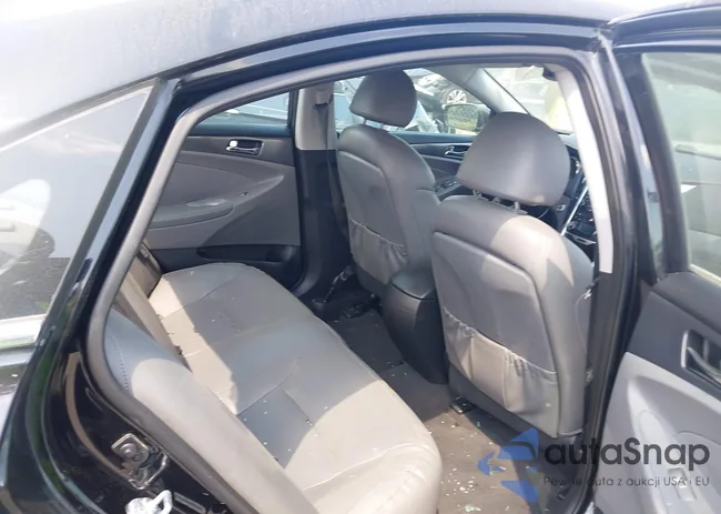 KMHEC4A42FA119222: 43154875