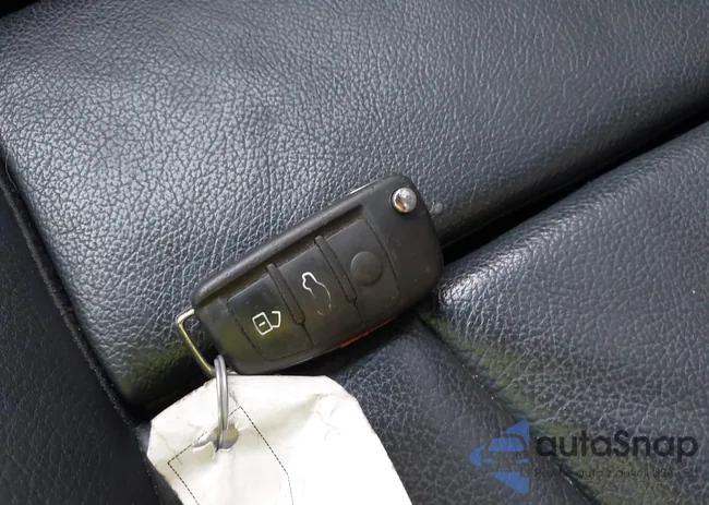 WAUEFGFF9F1025035: 43154959