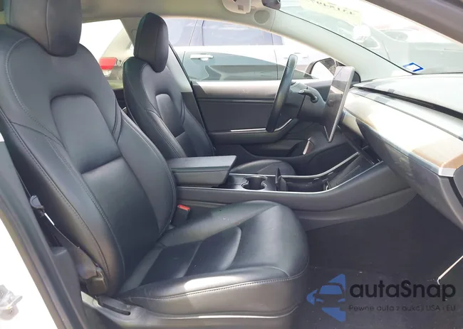 5YJ3E1EB3KF387050: 43154975