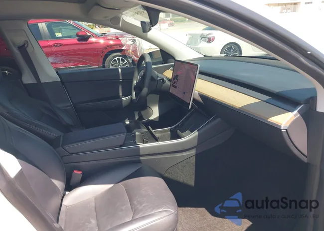 5YJYGDEE1MF076974: 43154994