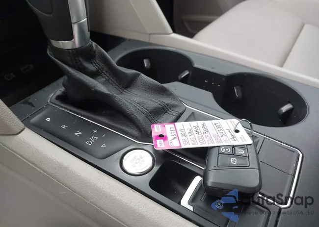 1V2DR2CA6JC543889: 43156109