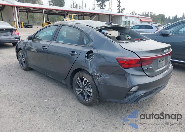 3KPF24AD6RE768938: 43156265