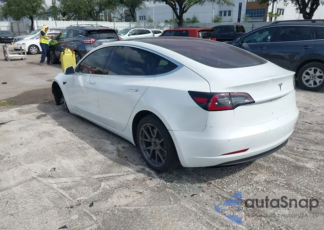 5YJ3E1EA4JF035245: 43156295