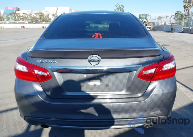 1N4AL3AP7GN389702: 43156341