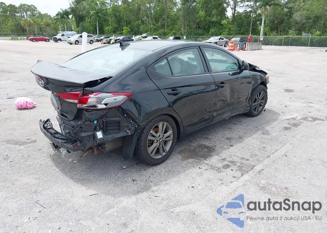 5NPD84LF1JH256833: 43156419