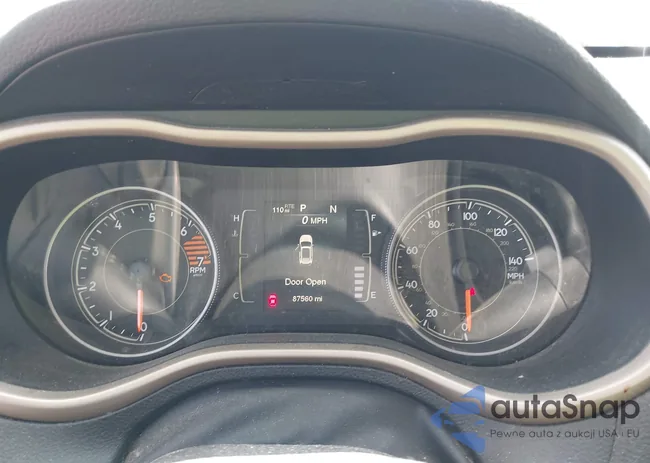 1C4PJLCB0HW526809: 43156576