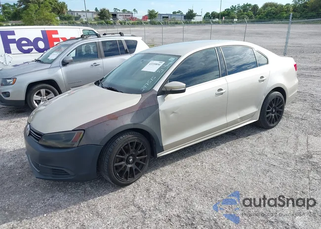 3VWDP7AJ9DM247515: 43155890