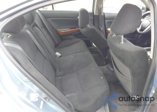 1HGCP2F73BA089196: 43156041